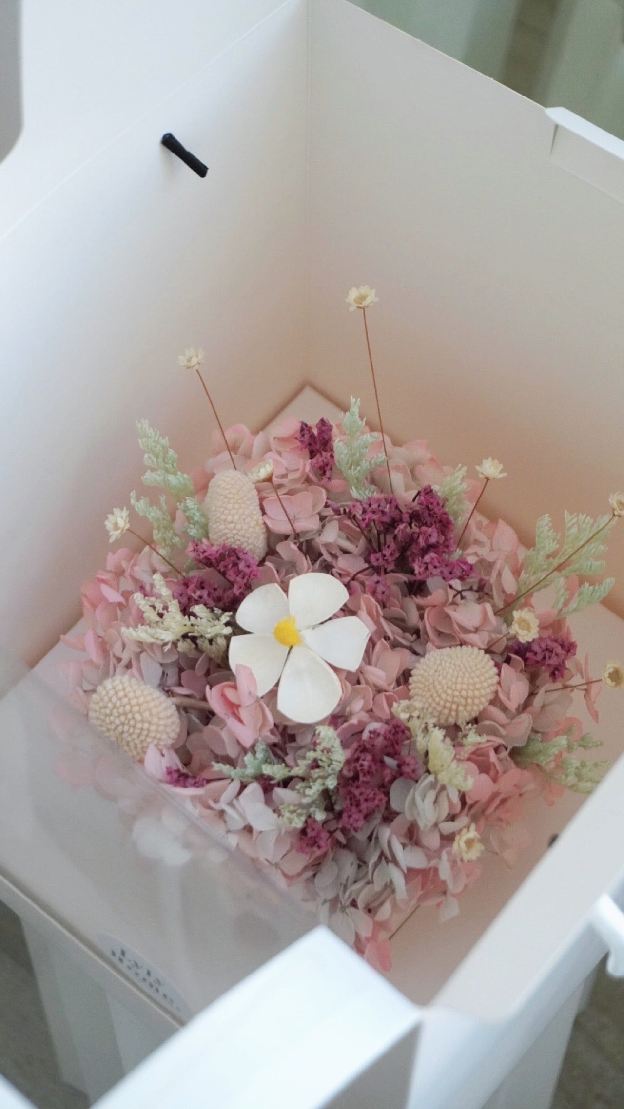 Seasonal Dried Floral Box