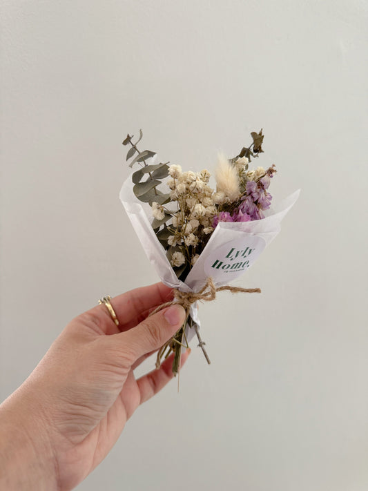 Petite Dried Mini Bouquet