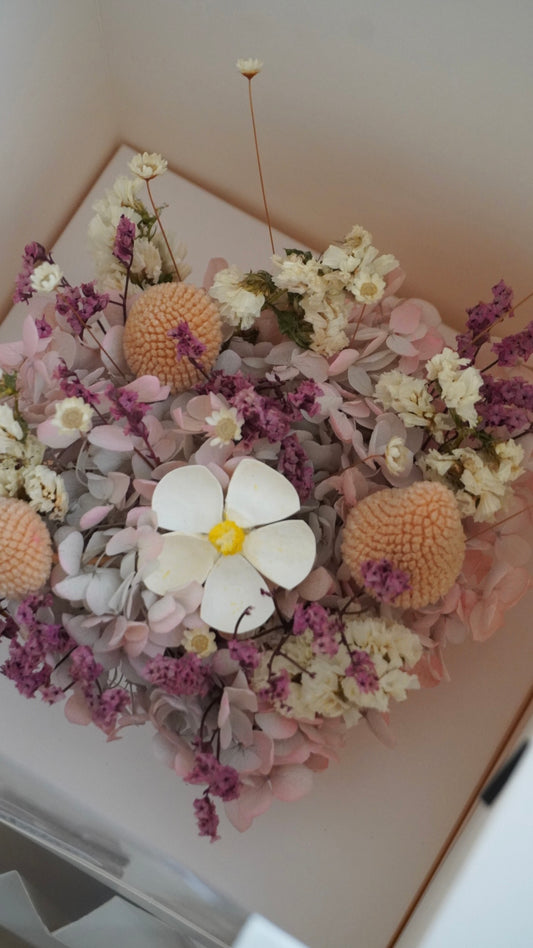 Seasonal Dried Floral Box