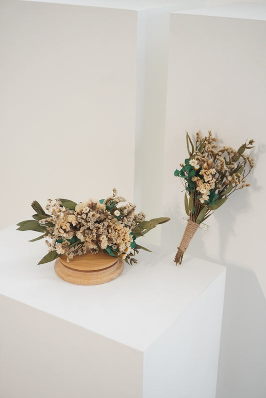 Dried Floral Boutonniere