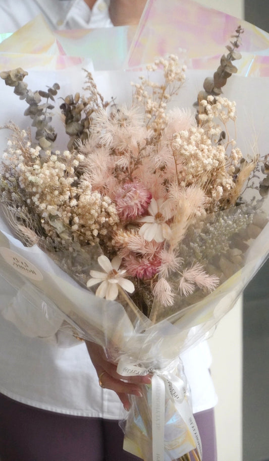 Dried Regular Bouquet - Classic Side Wrap