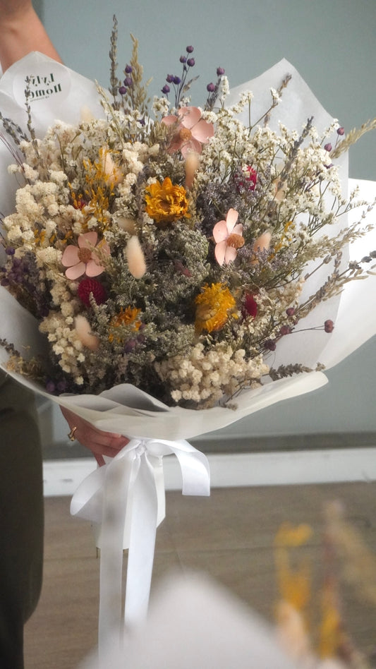 Dried Regular Bouquet - Classic Radial Wrap
